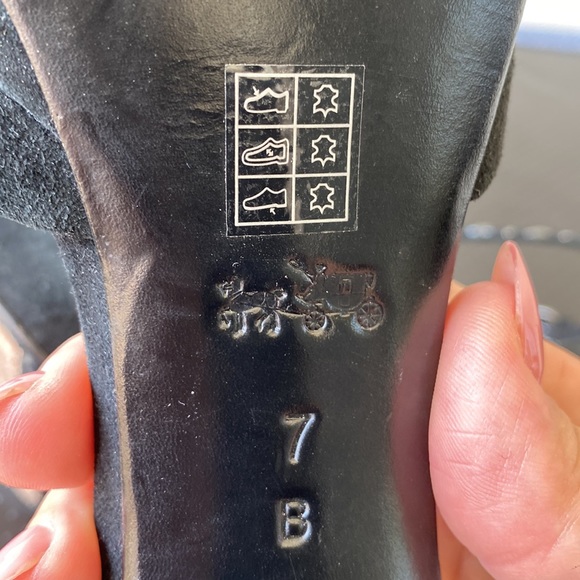 Black suede coach platform heels - Picture 4 of 6